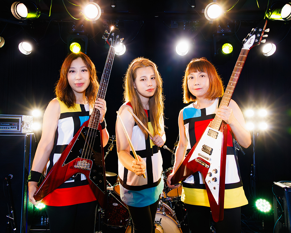 少年ナイフ Shonen Knife | News