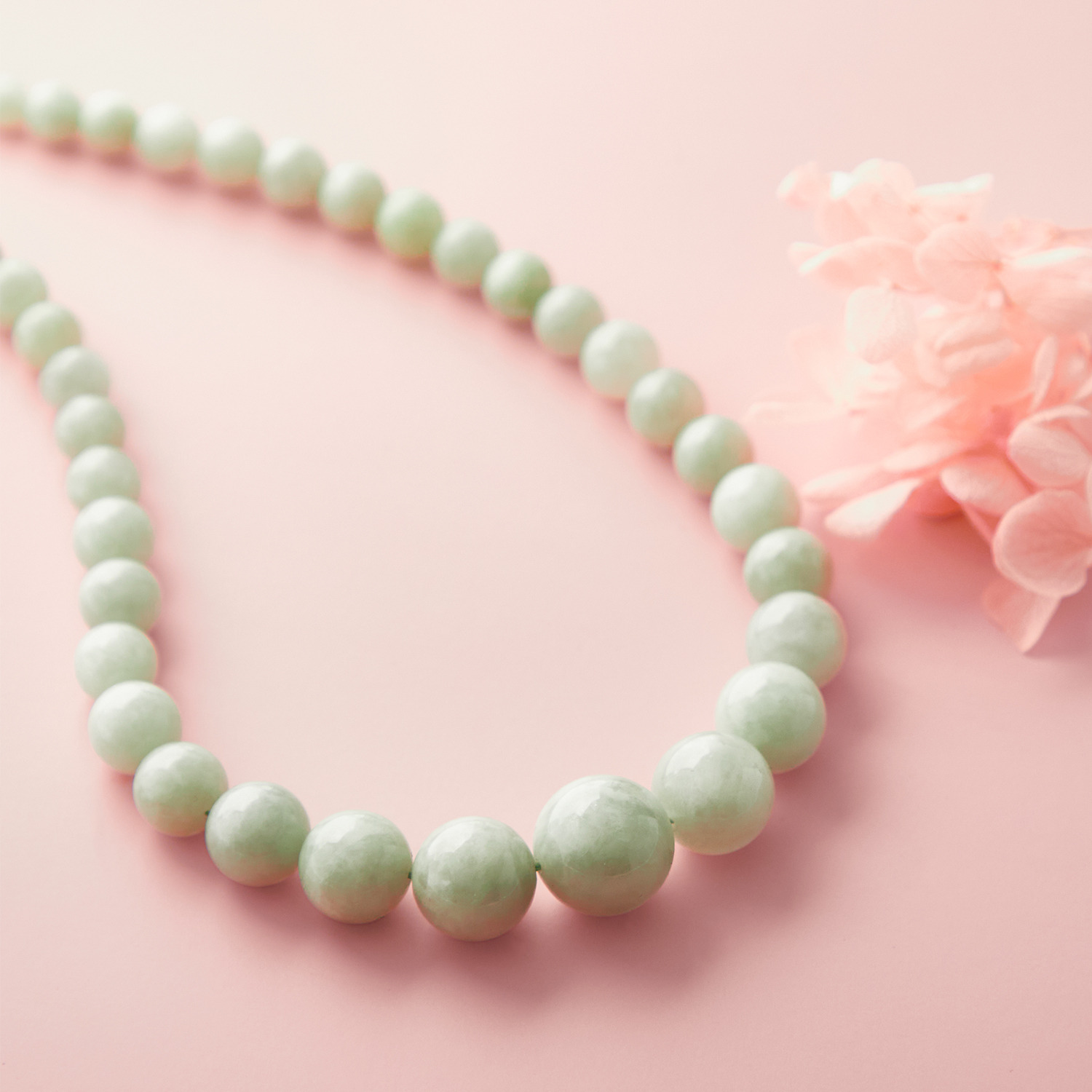 ミャンマー産 無染色本翡翠 丸玉グラデーション ネックレス- ショップ