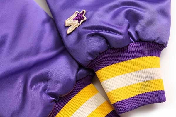 90s USA製 STARTERスターター NFL MINNESOTA VIKINGS キルティング