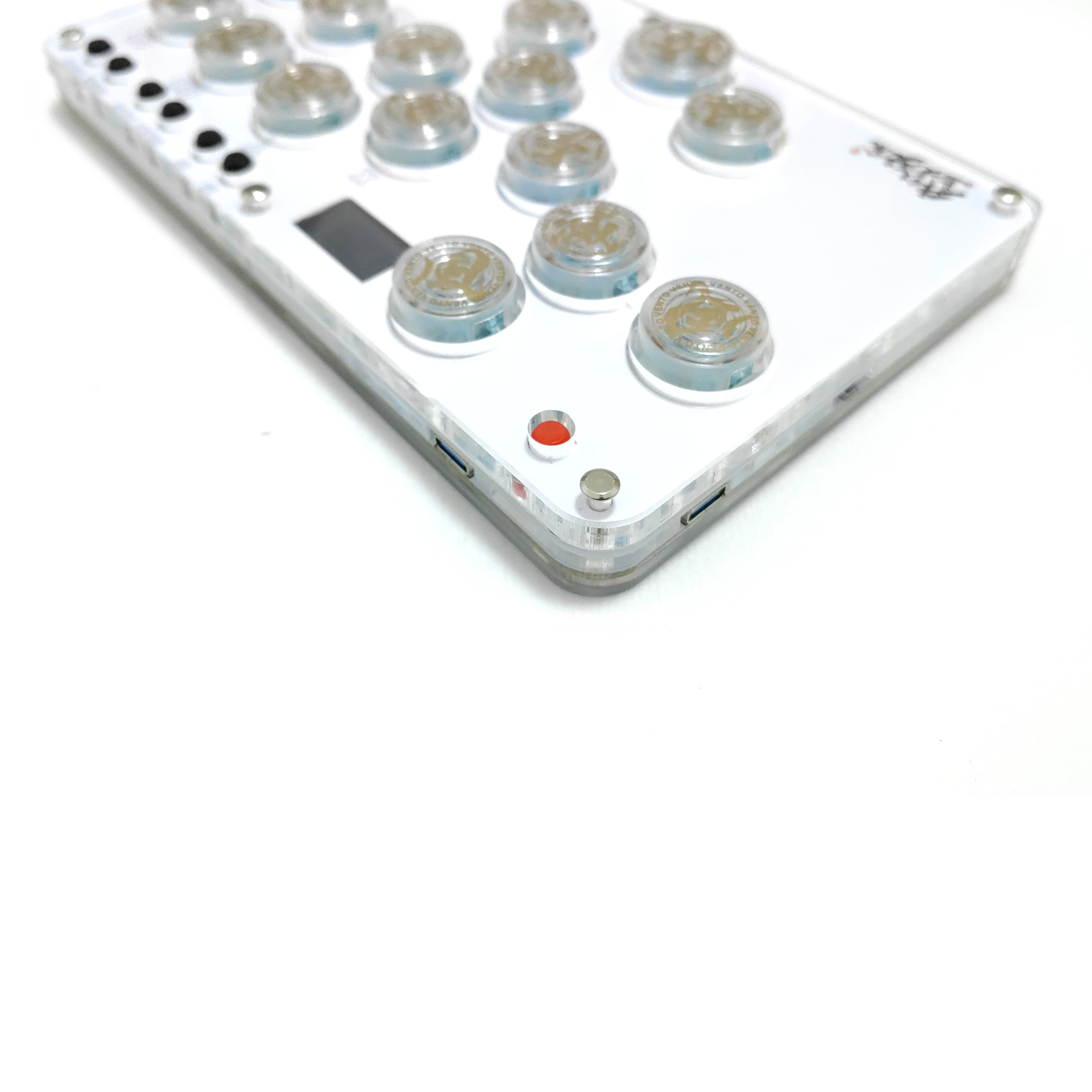 Mini HitBox SallyBox Plus with Gamerfinger Caps LED Light Fighting