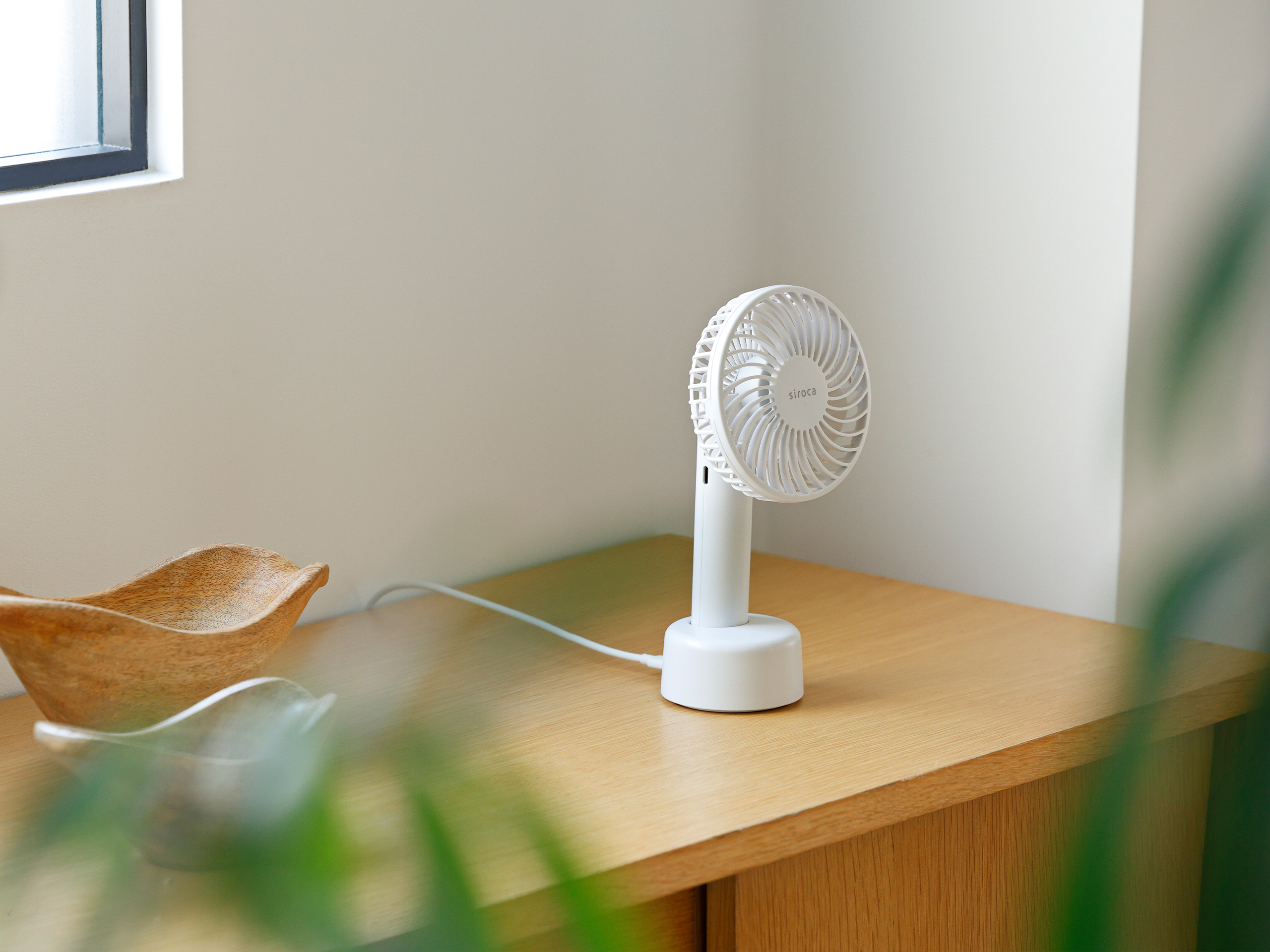 シロカのハンディファン｜シロカ