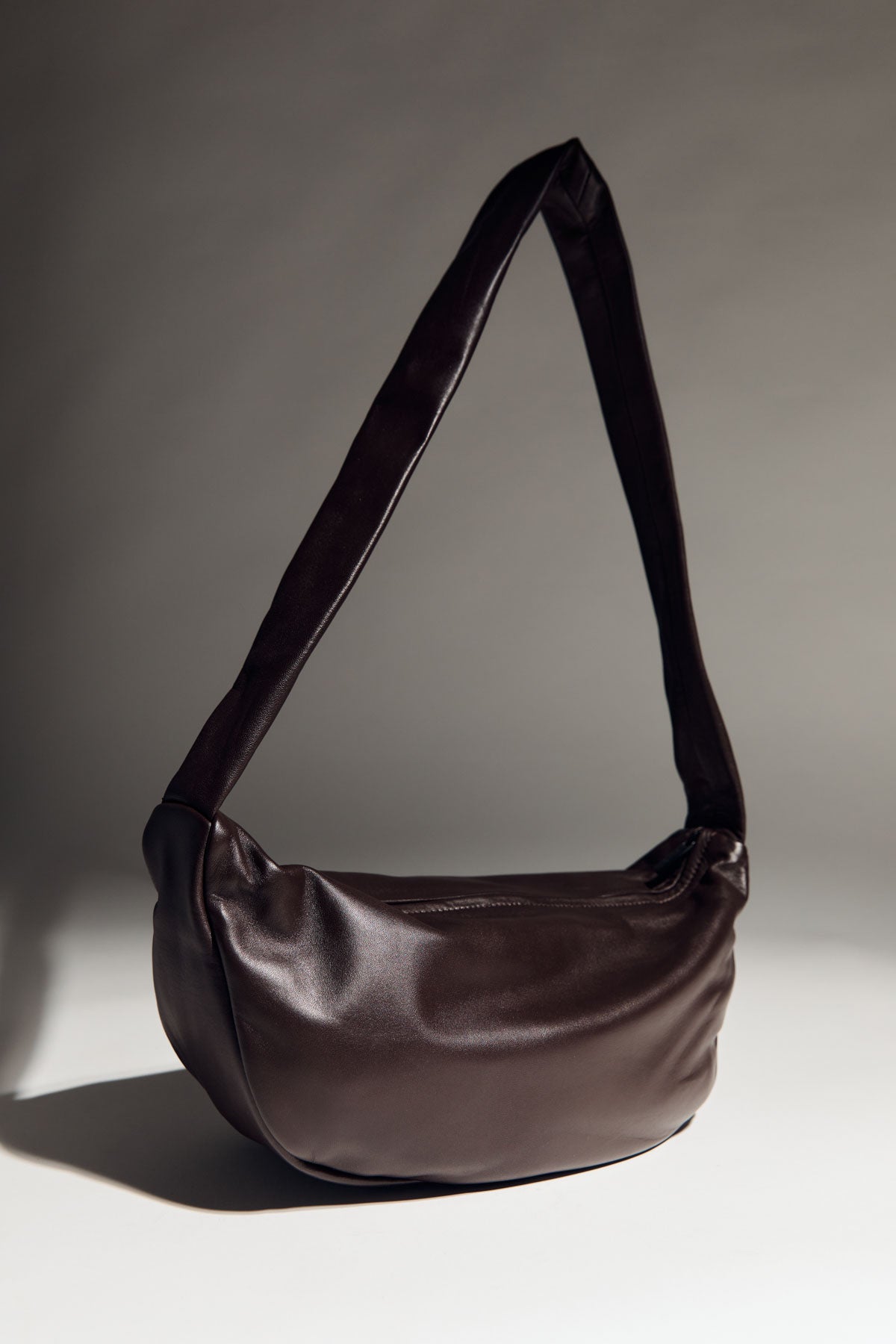 St. Agni | Soft Crescent Bag - Chocolate