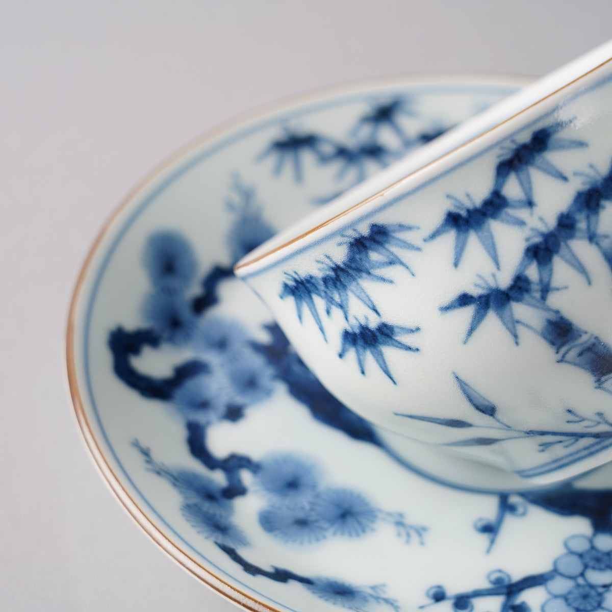 九谷 古染付盃洗 コンポート 花器 アンティーク 楽天市場】花蝶文様 盃洗 0089江戸時代 伊万里 色絵 金彩 手描き酒器