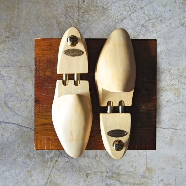 極上☆エドワードグリーン UK8【☆純正シューツリー/202ラスト】木製