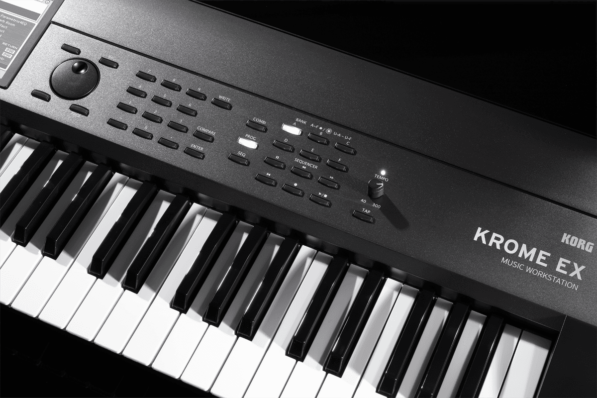 Korg KROME 73 EX Workstation