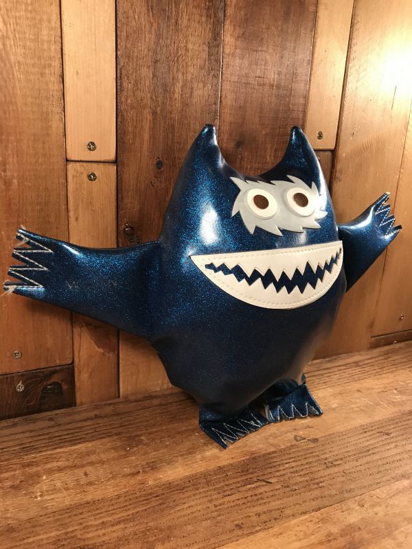 Naugahyde Nauga Monster Sparkling Color Doll ナウガモンスター