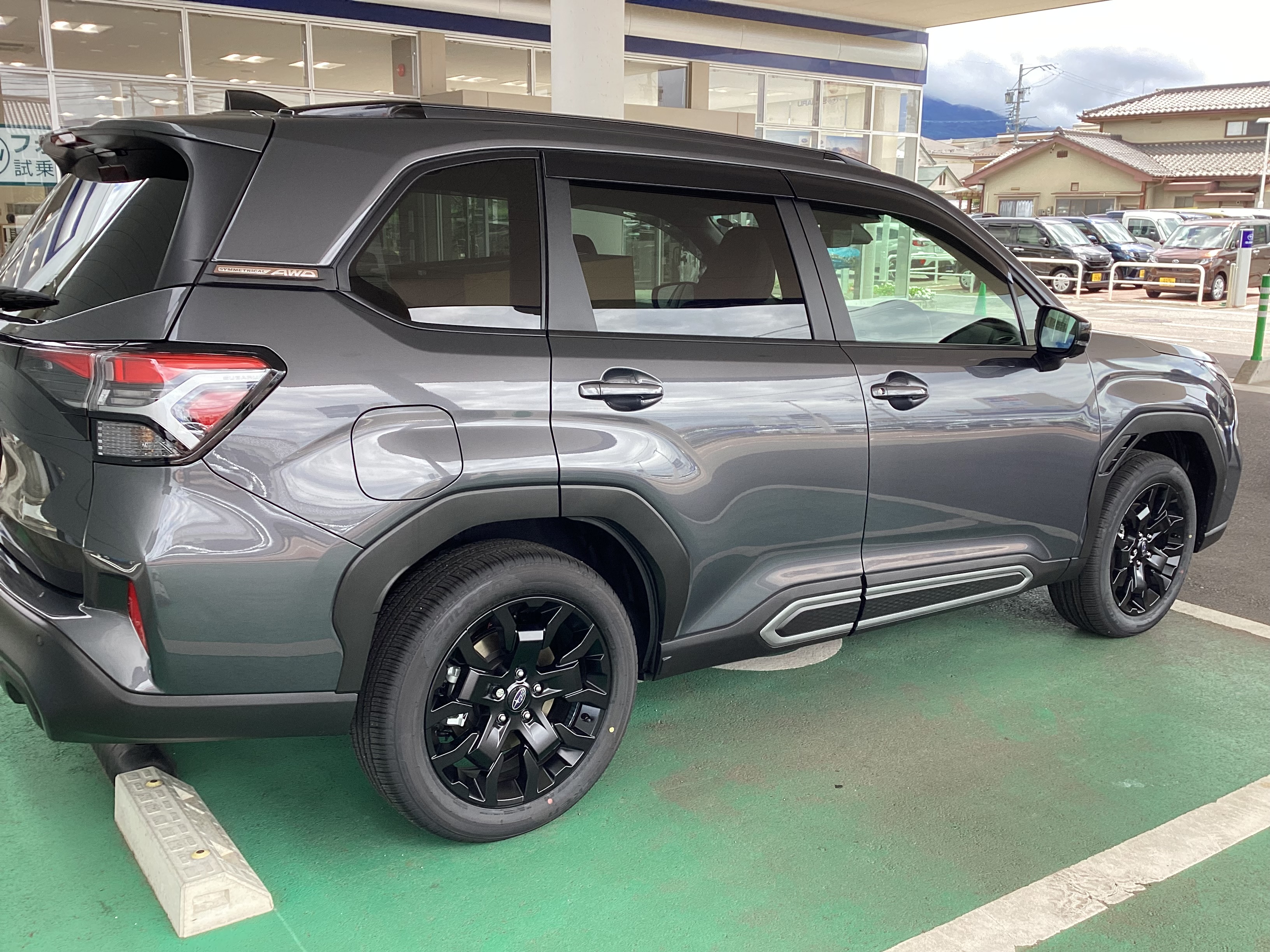 M様 フォレスター SPORT EX マグネタイトグレー・メタリック | 私と