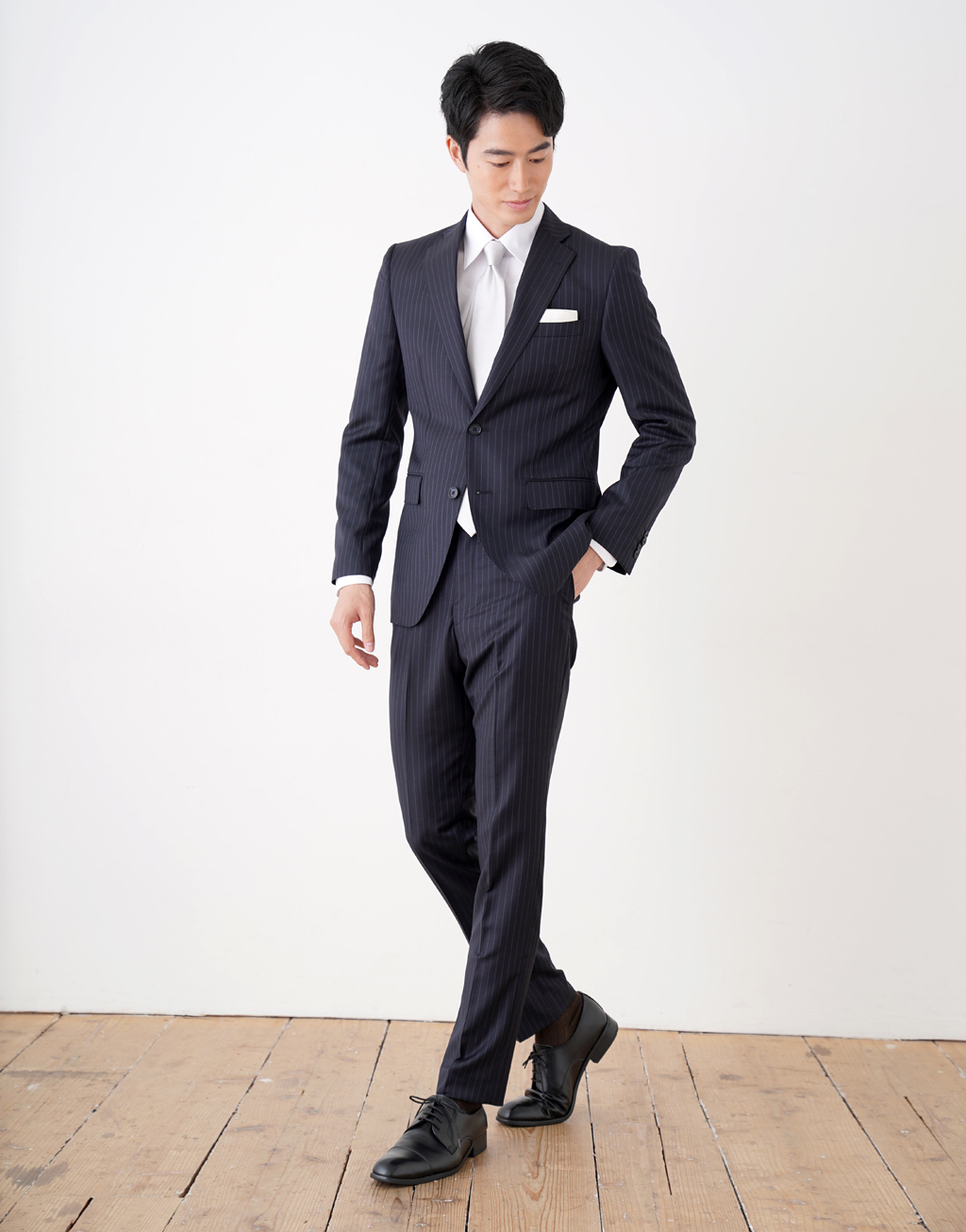 SB02NS ダークネイビー・ピンストライプ サブスク【初回スーツ登録
