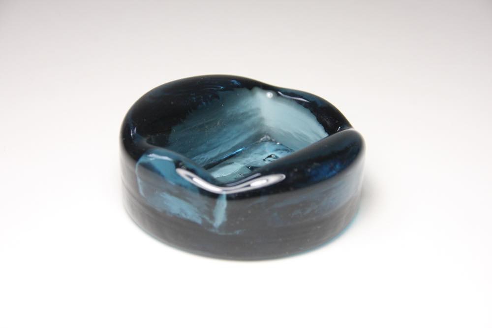 Erik Hoglund/エリックホグラン/ガラス/アッシュトレイ/ダークブルー