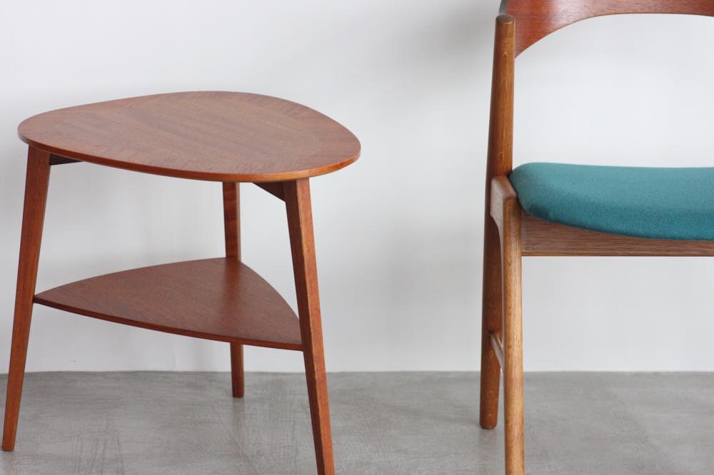 ビンテージ北欧家具/デンマーク製/チーク/サイドテーブル/丸三角型