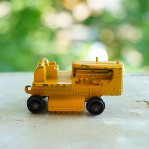 1964 Vintage MATCHBOX Series No. 8: Yellow Caterpillar D8