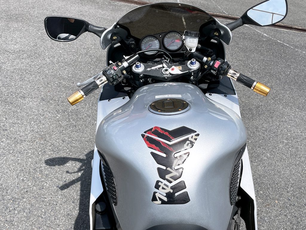 中古バイク KAWASAKI Ninja ZX-9R｜ZX900F – 京都のバイクショップSPEC