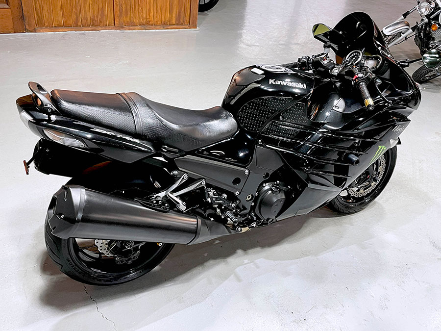 KAWASAKI ZX-14R ZXT40E – 京都のバイクショップSPEC-M（スペックエム