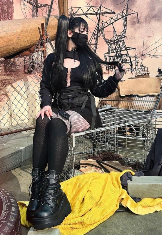 取り寄せ]SHAKER-60 / スパイク厚底ブーツ【DEMONIA】 | Spider Rock Web