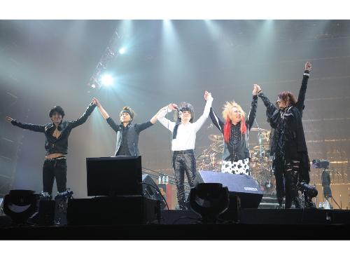 LUNA SEA」“黒服GIG”が写真集に - スポニチ Sponichi Annex 芸能