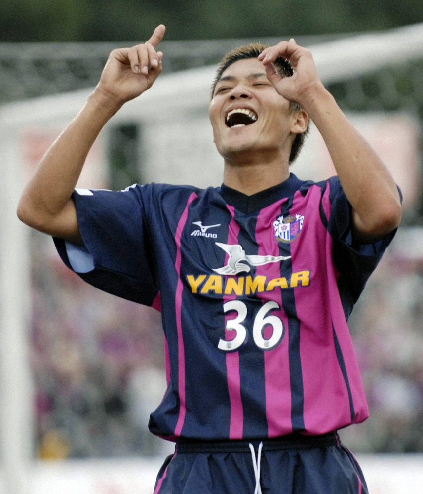 15年ぶりのただいま！C大阪復帰発表のMF大久保「選手生活の最後は