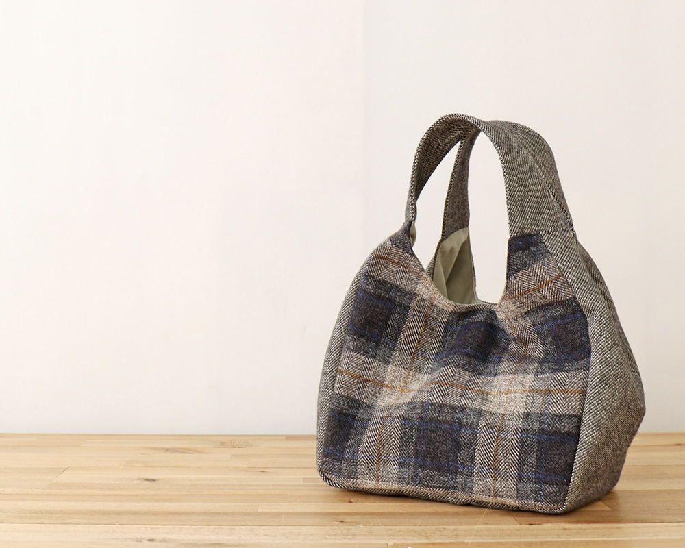 寸法図【NO.31691】広幅マチと手紐のたっぷりバッグ【S】 [M便 0/1]の