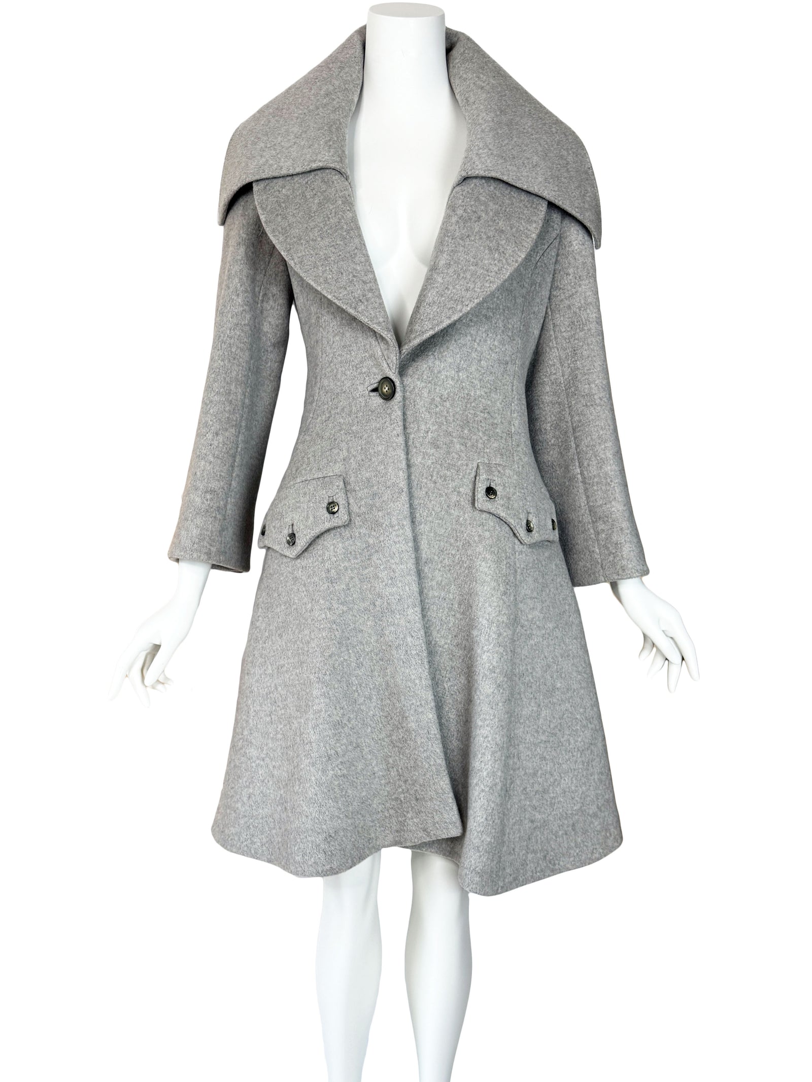 Alexander McQueen Fall 2006 'Widows of Culloden' Coat – Sweet