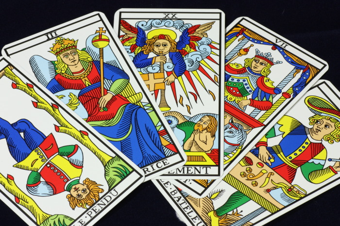 タロットカード CAMOIN TAROT DE MARSEILLE（カモワンタロット