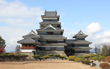 国宝 松本城 特設ページ