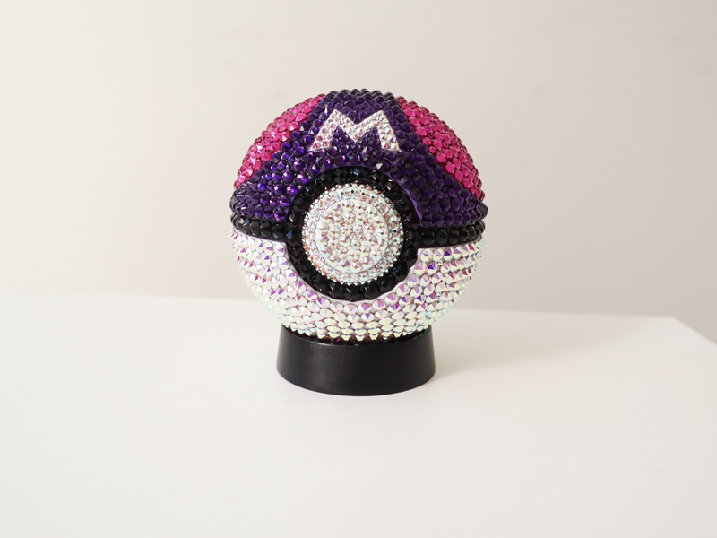 ポケモンセンターシブヤ1周年でさらにパワーアップ！ スワロフスキー