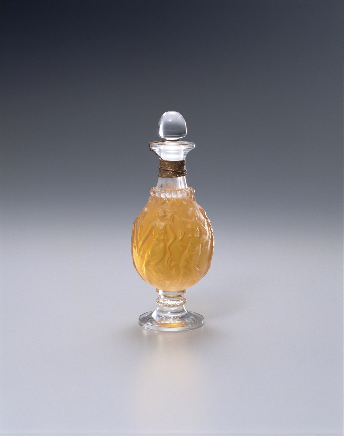 香水瓶「マドリガル」、モリナール | コレクション | ポーラ美術館