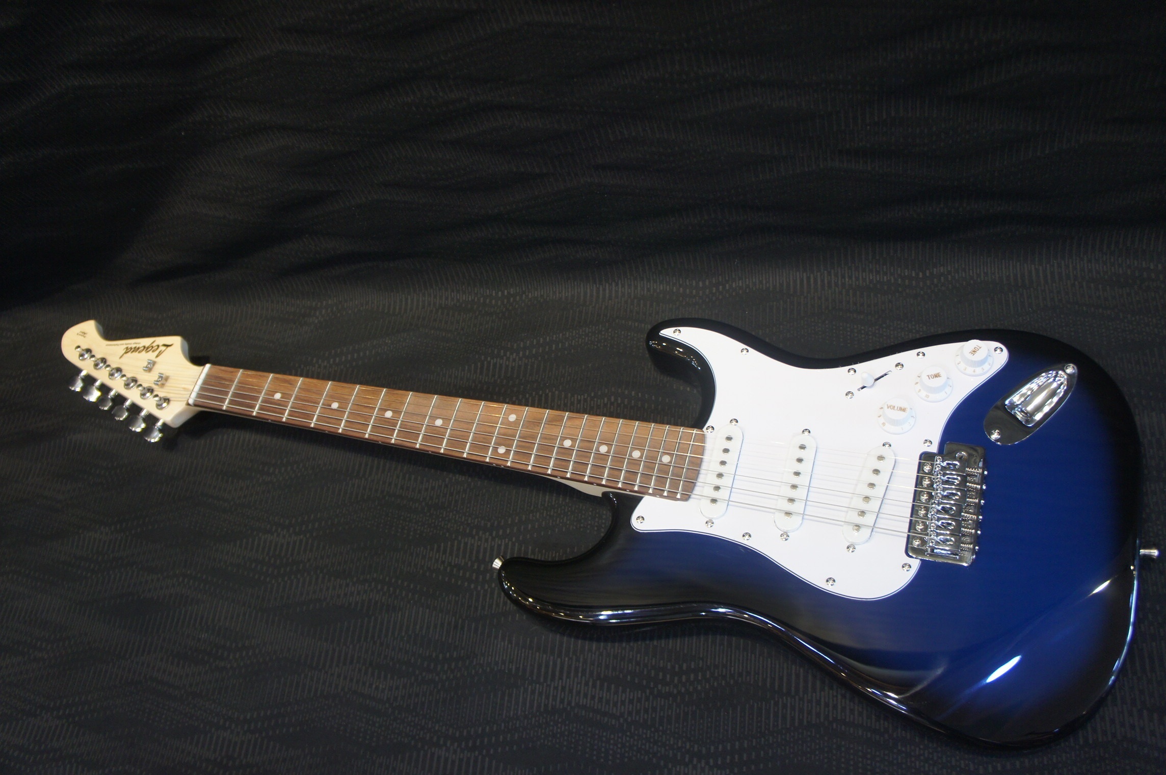 Legend／LST-MINI Black 商品詳細｜楽器の店ポンポロプー｜初心者から