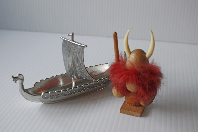 PetaPeta北欧雑貨ショップ＞＞北欧ヴィンテージ＞＞チーク＞＞バイキング