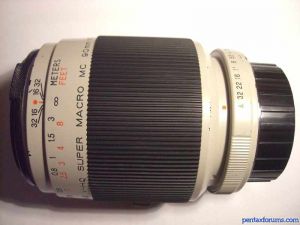 Elicar Super Macro V-HQ 90mm F2.5 Lens Reviews - Soligor Lenses