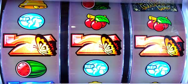 L南国育ち（オリンピアエステート／平和）｜パチスロ機種情報