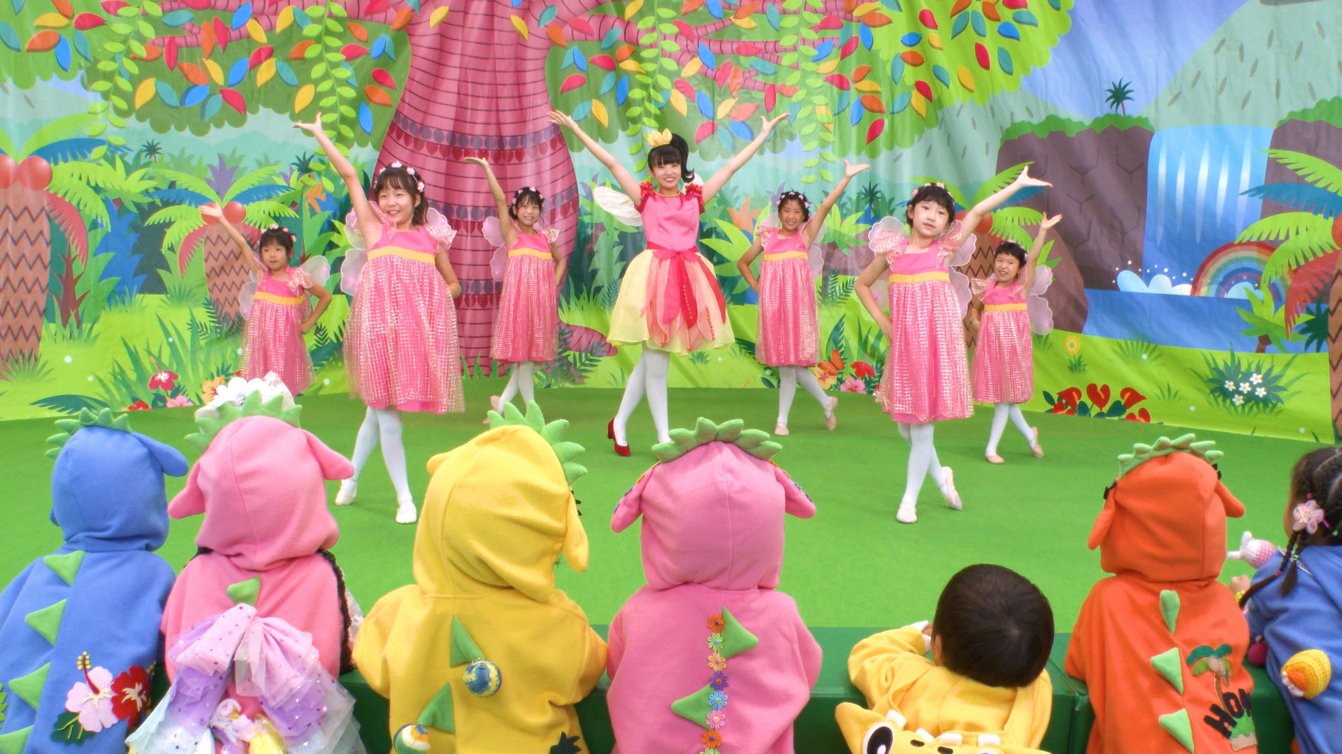 ヤンヤン・ファッション・スぺシャル | パニパニパイナ！番組公式サイト