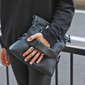 Maison Margiela(メゾンマルジェラ)】 5AC Classique ミディアム