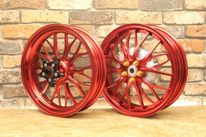 3,000Pバック！MOS鍛造ホイール GX-10 前後セット 艶消しレッド [1〜3