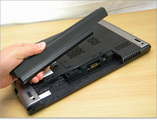 パソ兄さん/Vostro 3350はどこまでイジれる？