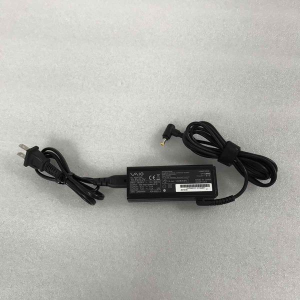 VAIO 〔中古〕VJPJ13C12N インテル® Core™ i5-1035G1 プロセッサー