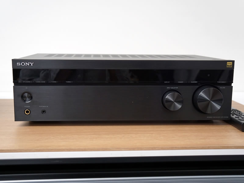 ソニー、フォノ入力やBluetooth機能などを備える入門プリメインアンプ