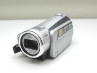 更新】松下電器、世界初のSD/DVDハイブリッド機などフルHDビデオカメラ