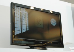 三菱電機、HDD＆BD録画機能を搭載した液晶テレビ“REAL BHR”シリーズを