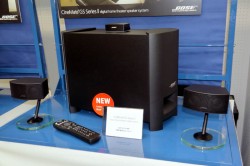 ボーズ、2.1chフロサラ“CineMate”シリーズ2機種／平型コネクタ対応