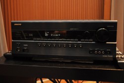 オンキヨー、HDMI1.4搭載の3D映像対応AVアンプ中級機「TX-SA608」「TX