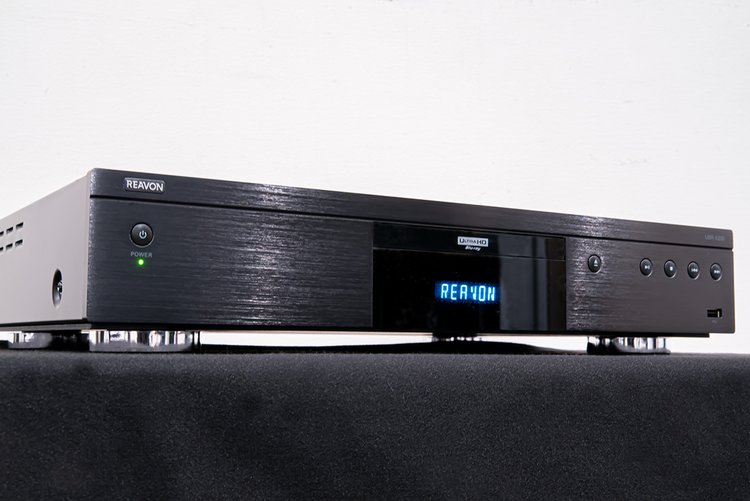 REAVONの“映像哲学”がここに結実。4Kユニバーサルプレーヤー「UBR-X200