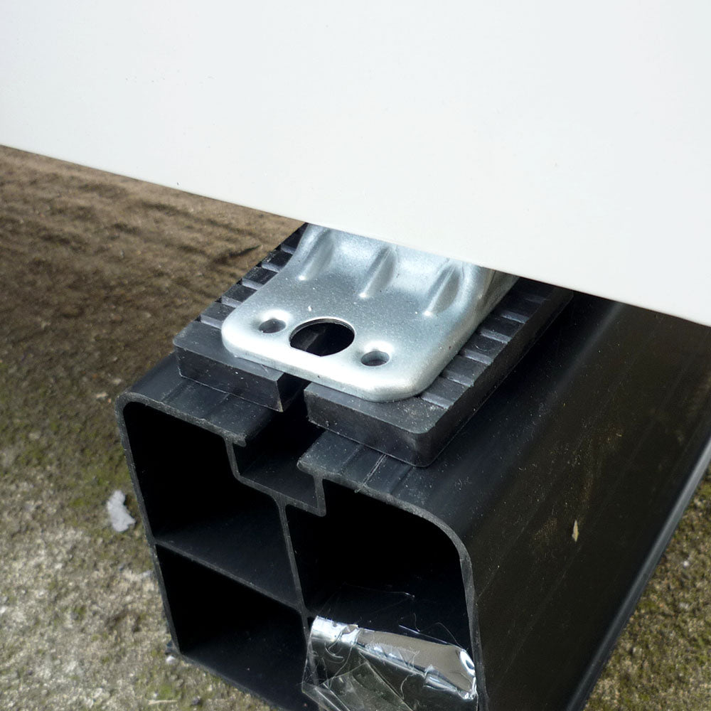 エアコン室外機用 防振ゴムマット ボルトぴったん 差し込み式（4個入り