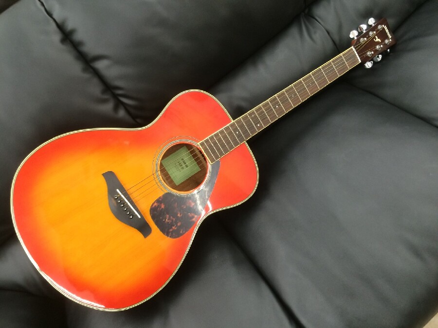 YAMAHA (ﾔﾏﾊ) FS820 ｱｺｰｽﾃｨｯｸｷﾞﾀｰ 入荷しました！！｜2024年01月04日