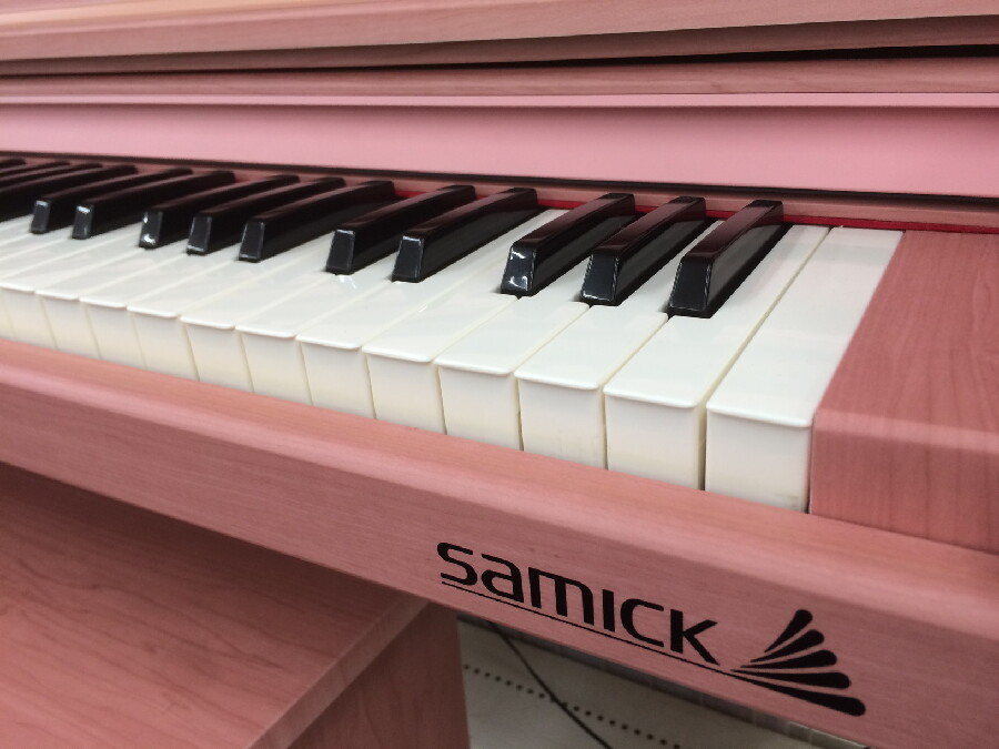 SAMICK (サミック) 61Kids 子供向けミニデジタルピアノ入荷しました