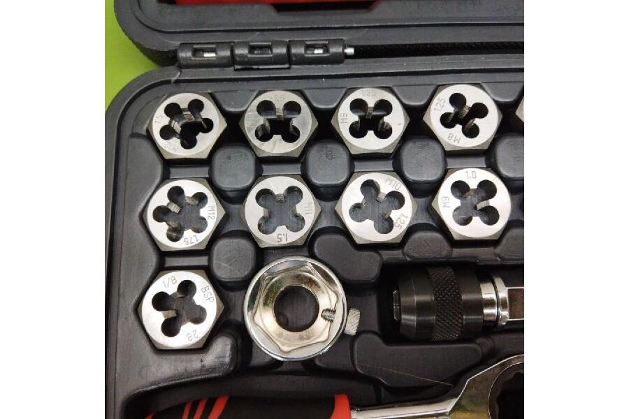 未使用品 TONE TDS400 タップ＆ダイスセット 40点セット 入荷しました