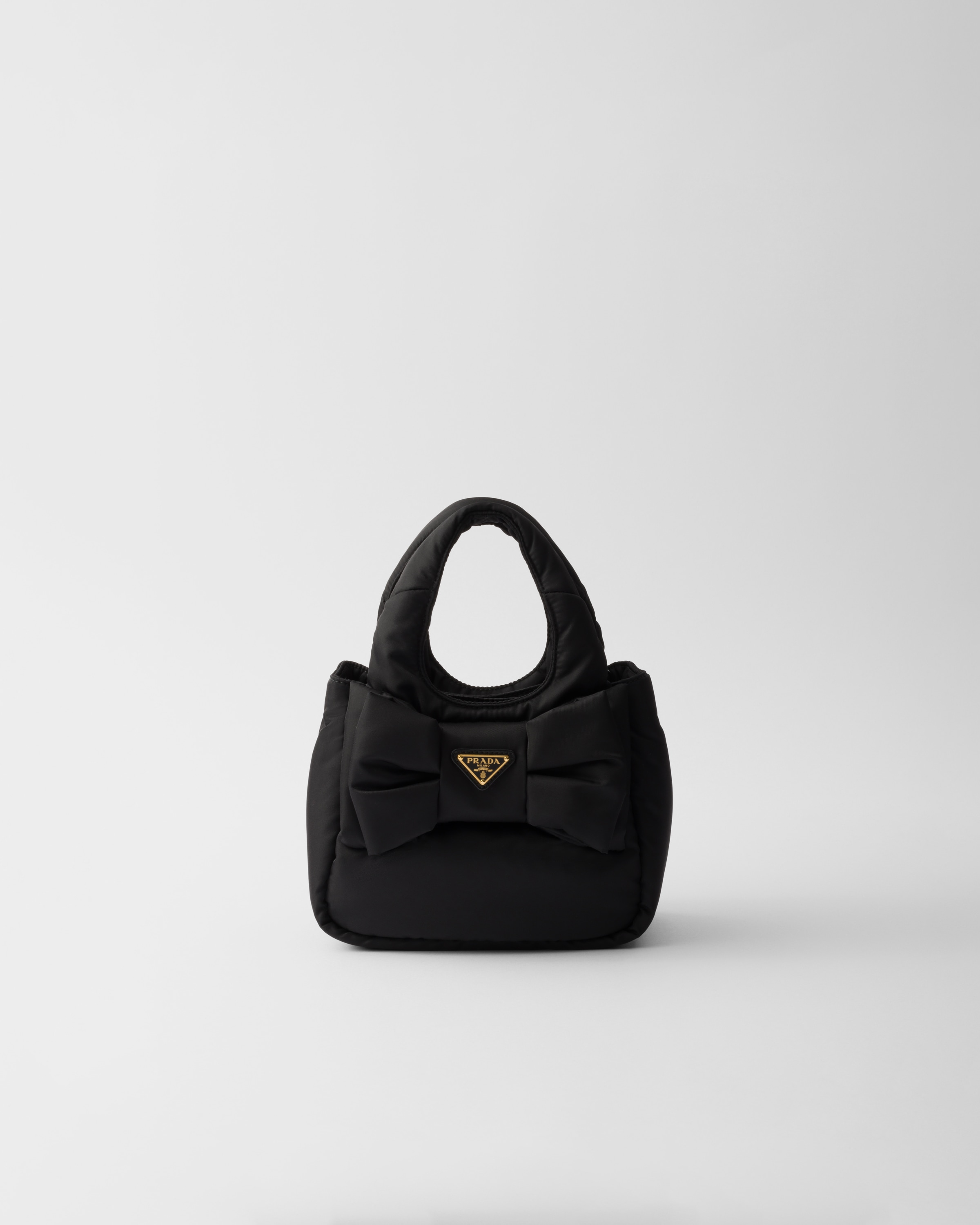 ブラック リボン付 パデッドRe-nylon ミニバッグ | PRADA