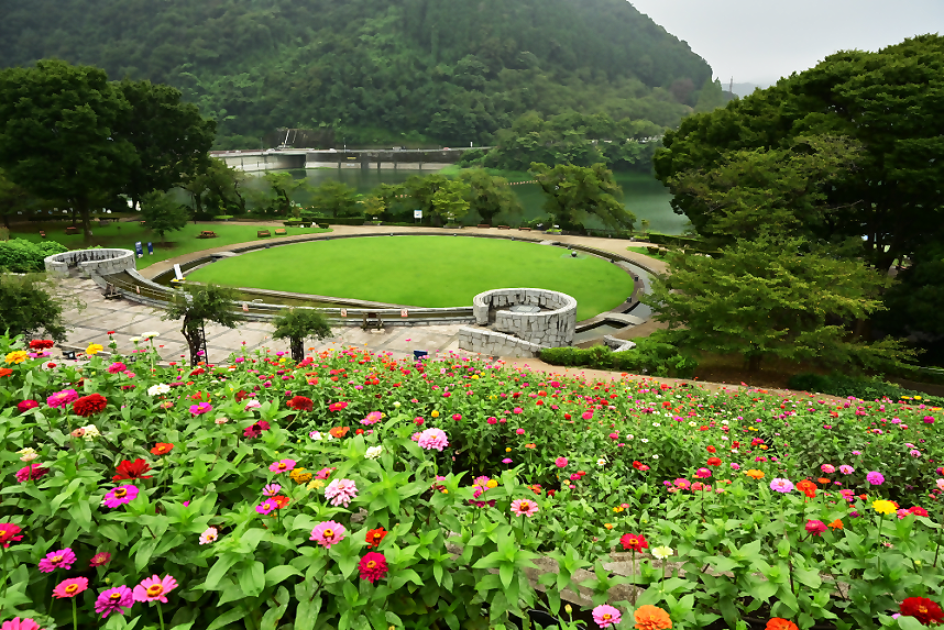 県立津久井湖城山公園 - 神奈川県ホームページ