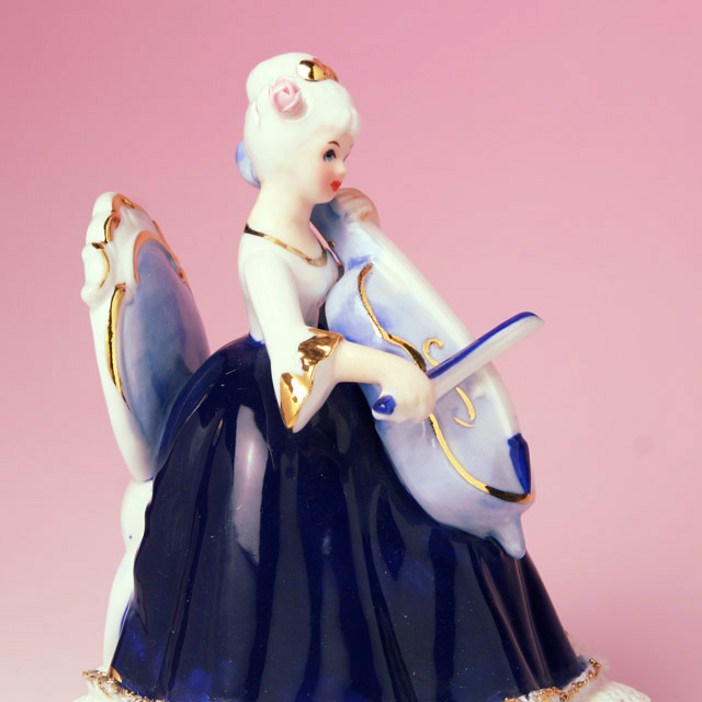 チェロの乙女 レース人形オルゴール 音楽雑貨・アクセサリー専門店