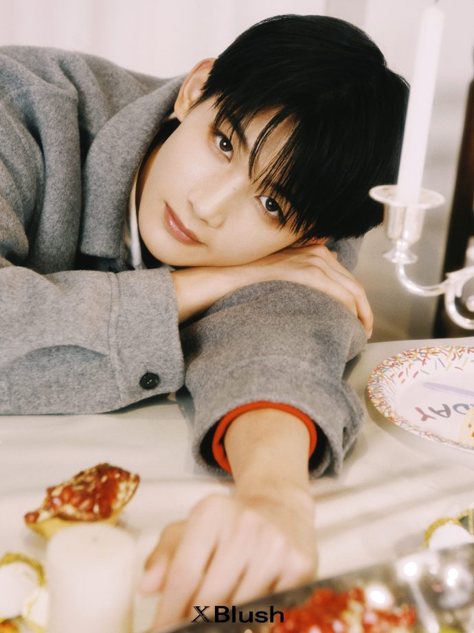 中国雑誌 XBlush VIOLET 『XBlush Magazine 2024年A版（＆TEAM、A版