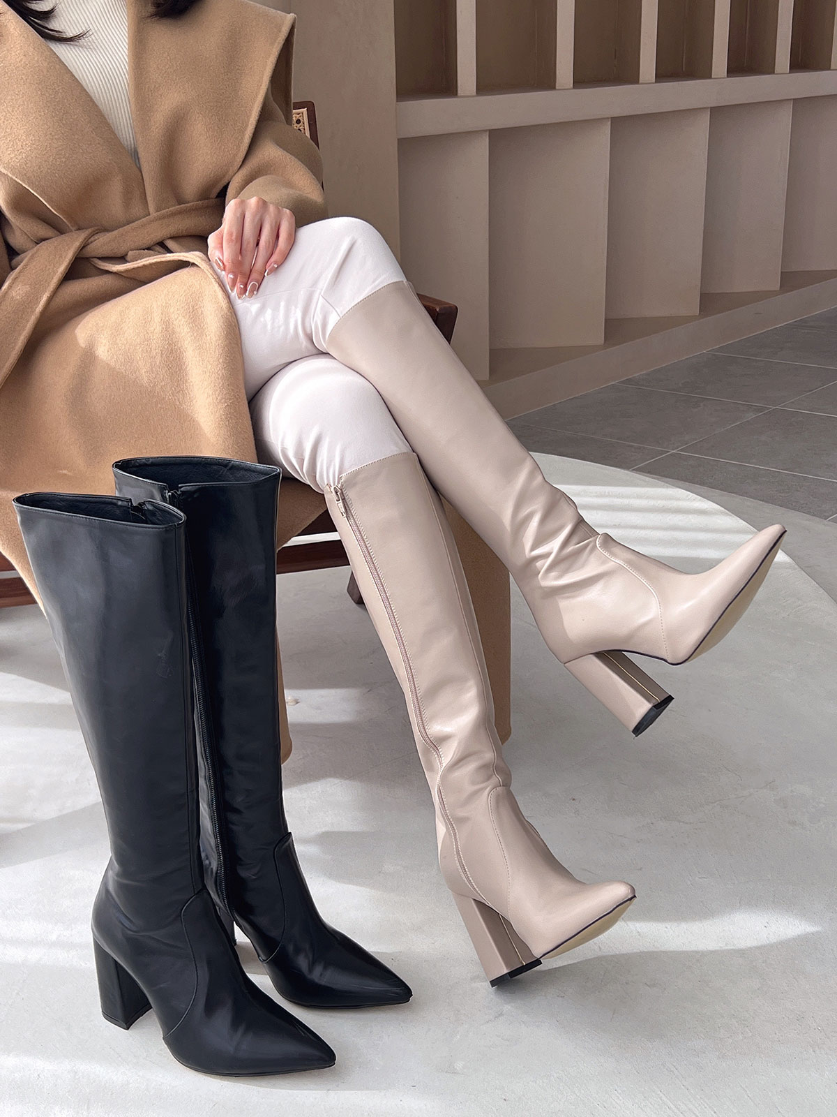 クン ラパンストレートロングブーツ カラー:ブラック、ライトロゼベージュ